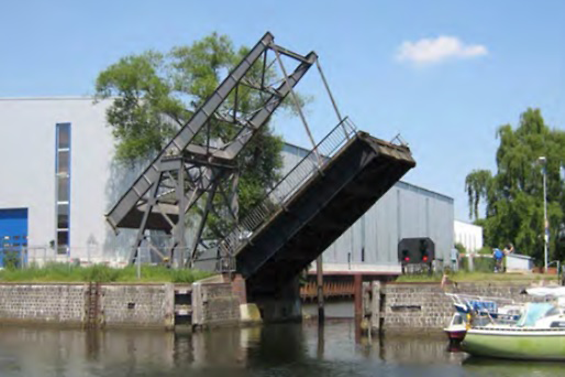B_Instandsetzung der Holzhafenklappbrücke